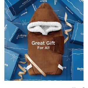 Bedsure Cozy Brown Wearable Blanket with Sherpa Lining